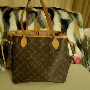 Louis Vuitton Never Full Medium